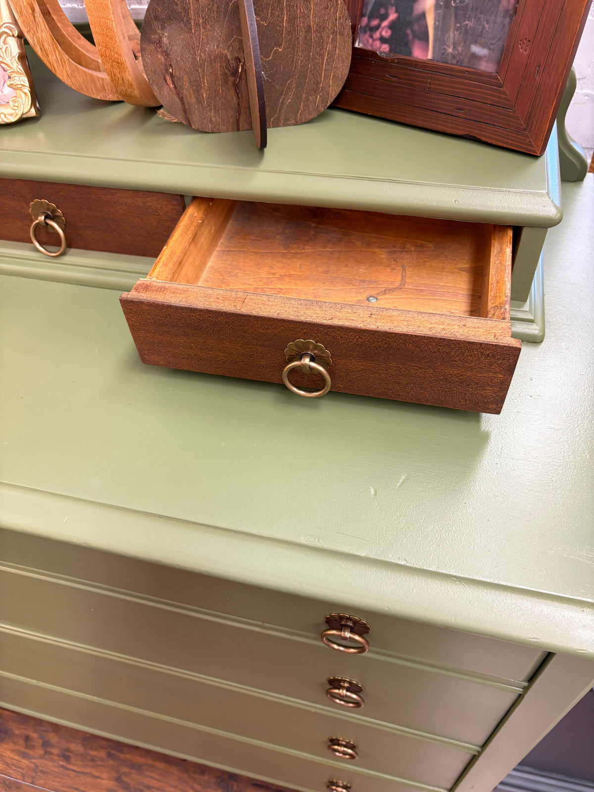 London Tall Vintage Dresser