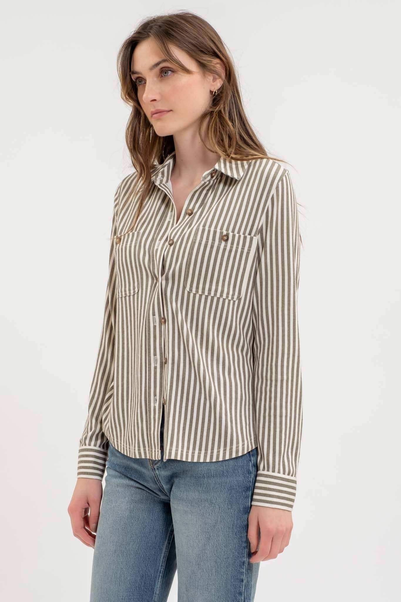 STRIPE COLLARED LONG SLEEVE BUTTON DOWN SHIRT