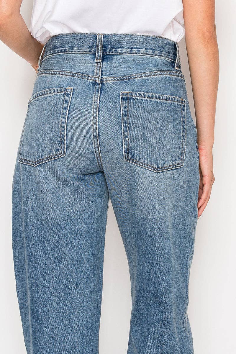 Tapered Mid Rise Wide Baggy Jean