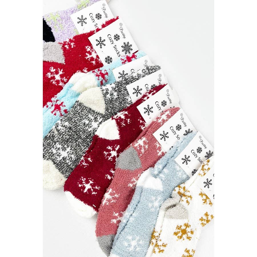 Soft Textured SnowFlake Cozy Socks