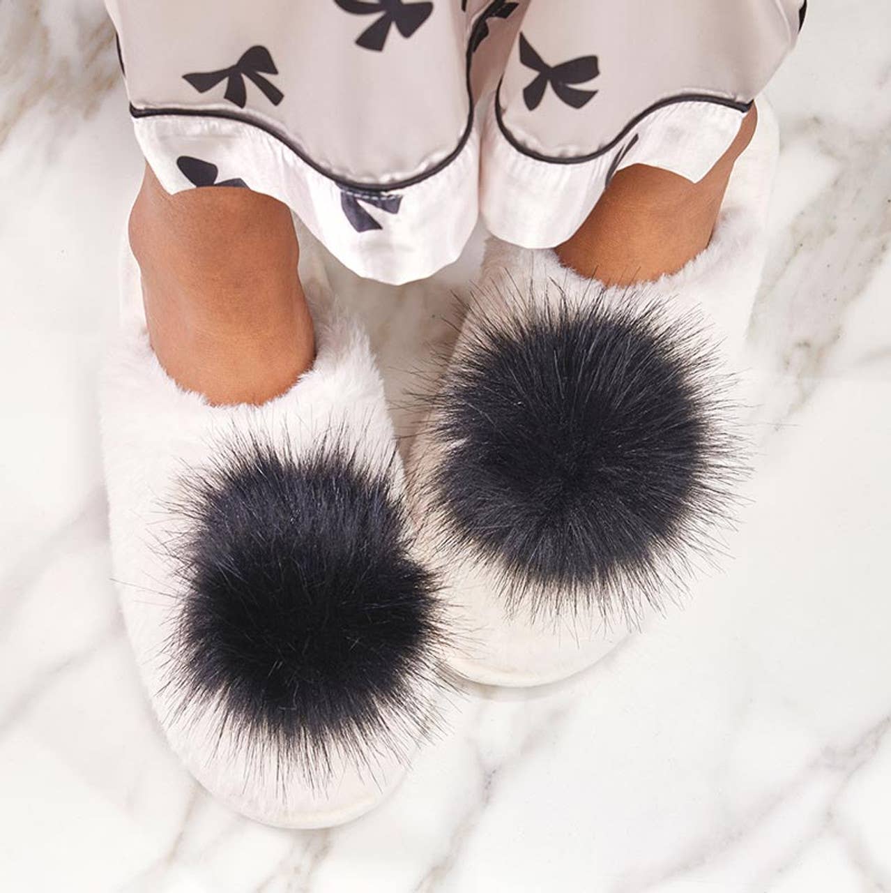 Plush Slippers - Ivory with Black Pom Pom - Whimsical Details - []