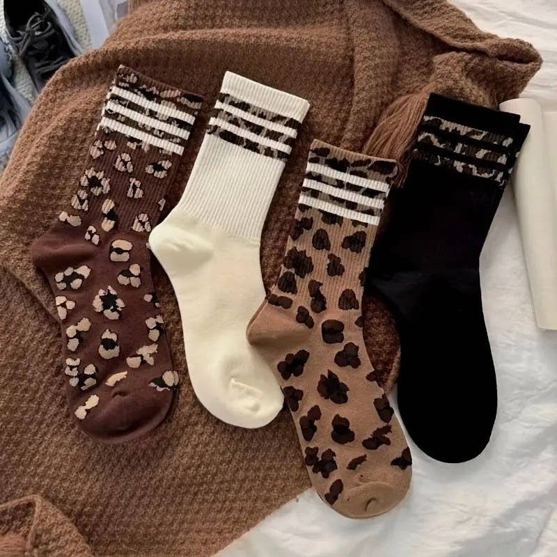 WOMAN ANIMAL LEOPARD HALF CREW THROWBACK SOCKS - Whimsical Details - ["crew socks","leopard","socks"]