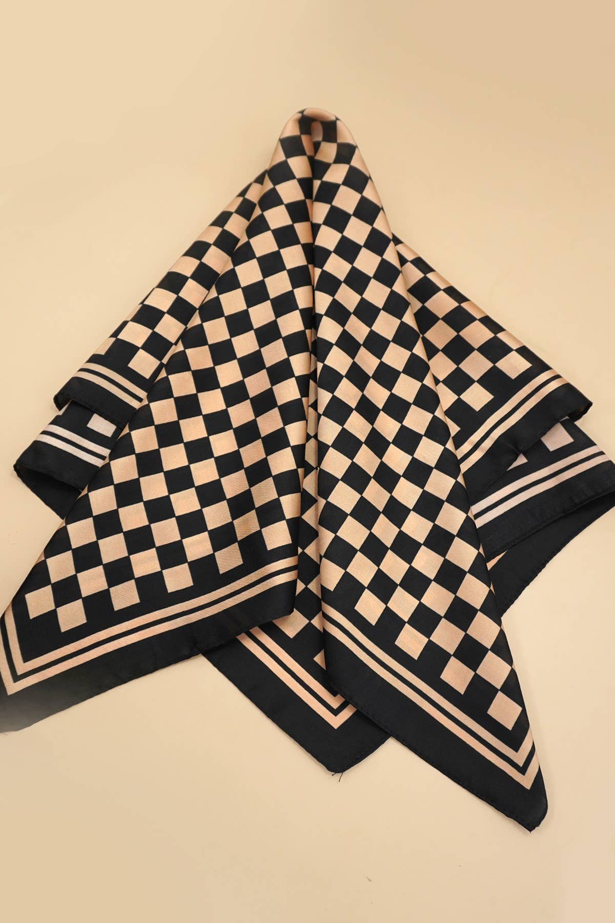 Large Checkered Print Silky Scarf