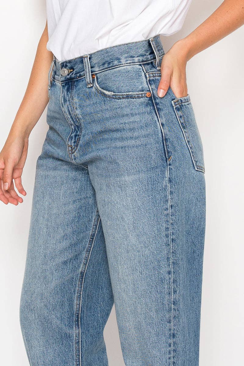 Tapered Mid Rise Wide Baggy Jean