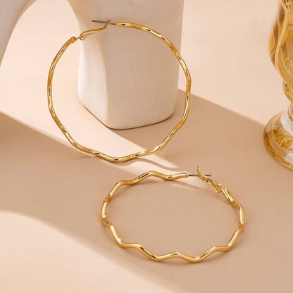 Natalie Oversized Hammered Gold Wavy Hoop Earrings