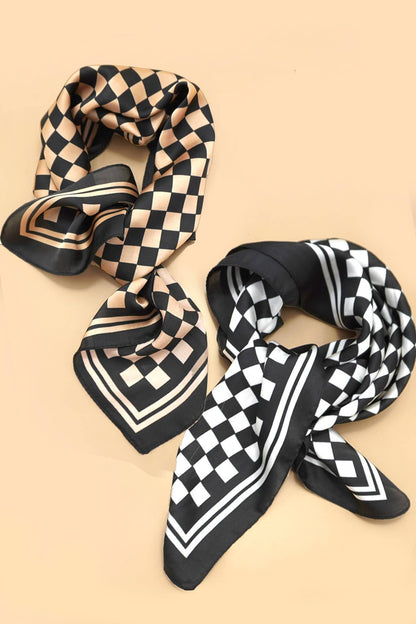 Large Checkered Print Silky Scarf