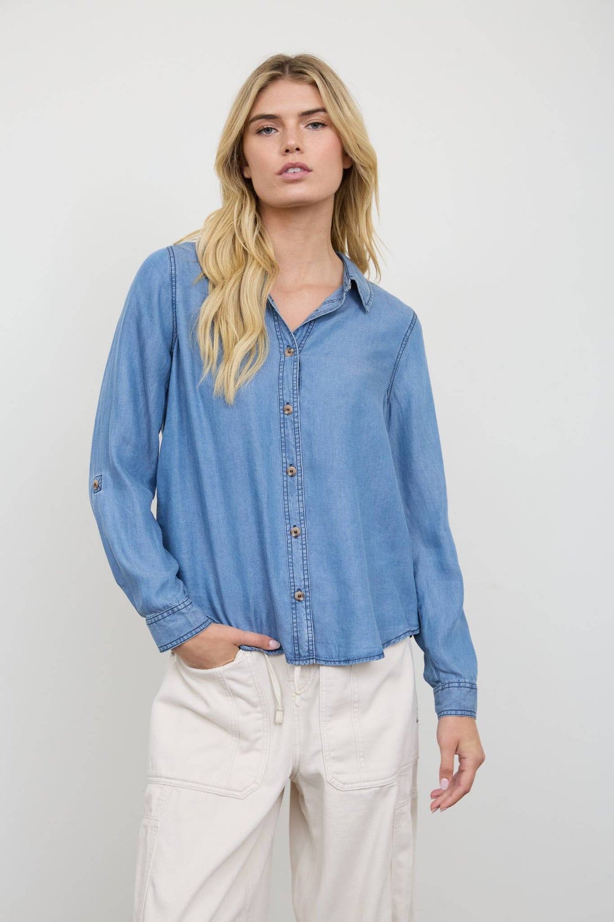 Chambray Collared 3/4 Tab Sleeve Button Down