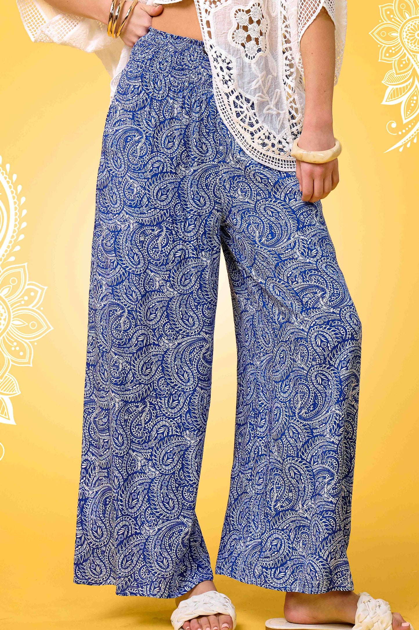 Boho Paisley Print Wide Leg Flowy Pants with Pockets - Whimsical Details - ["Flare pants","flouncy pants","pants","Spring"]