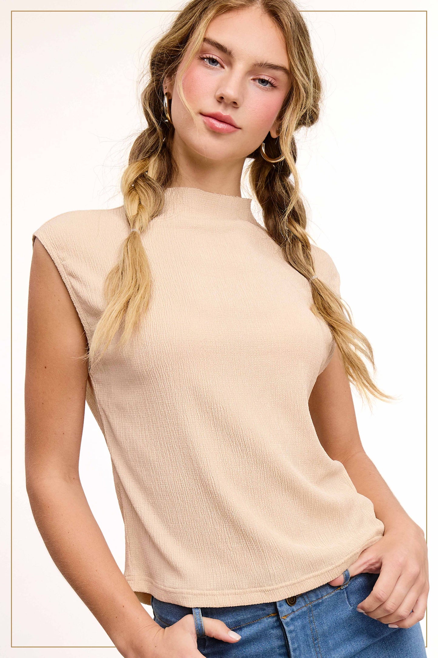 Stretchy Crinkled Fabric Sleeveless Tank Top