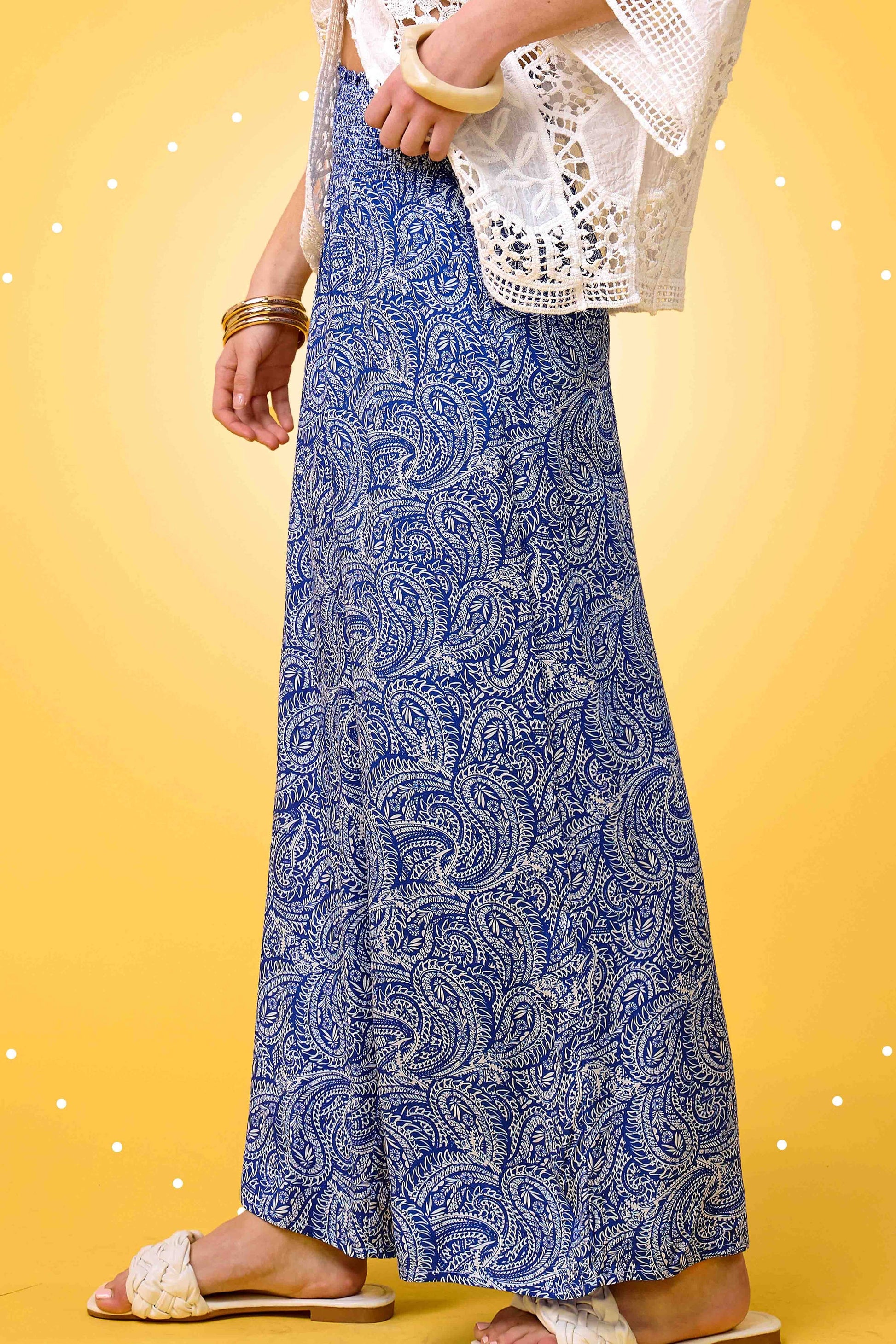 Boho Paisley Print Wide Leg Flowy Pants with Pockets - Whimsical Details - ["Flare pants","flouncy pants","pants","Spring"]