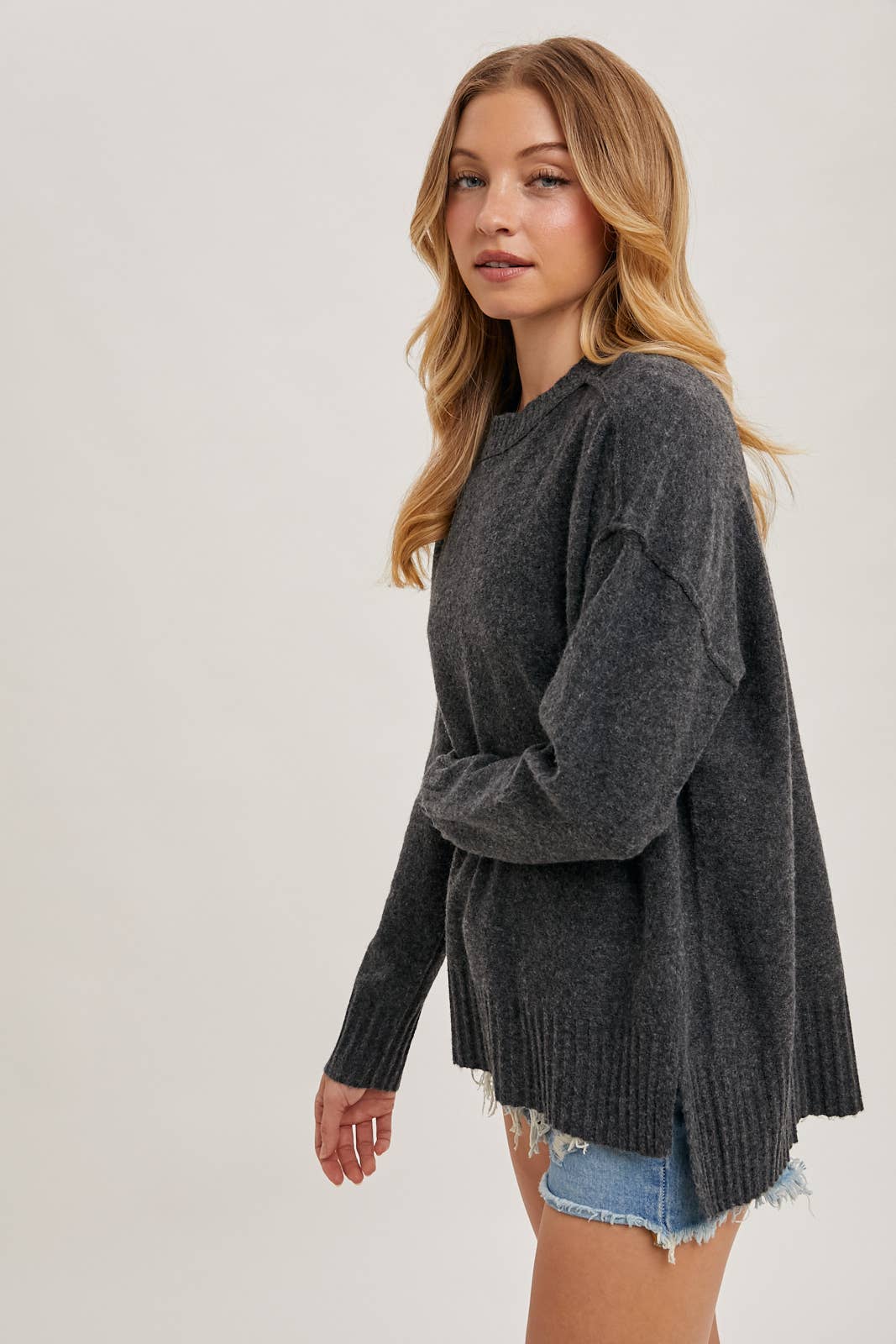 CREW NECK KNIT SWEATER PULLOVER