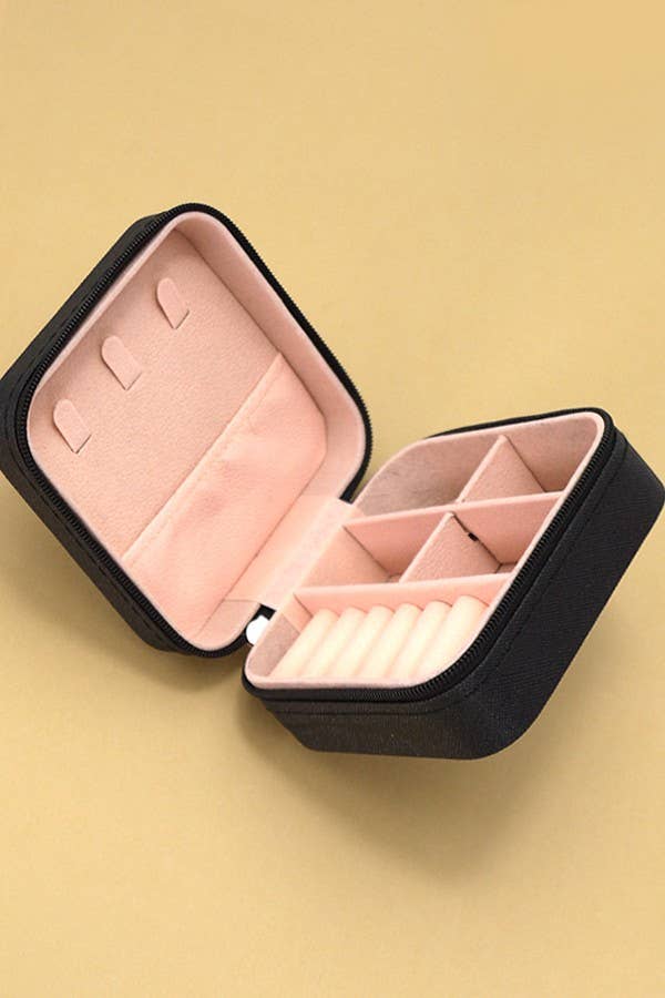 JEWELRY ORGANIZER TRAVEL BOX CASE - Whimsical Details - ["jewlery","organizer","travel"]