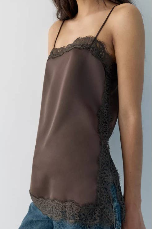 Scalloped eyelash lace trim Camisole Top