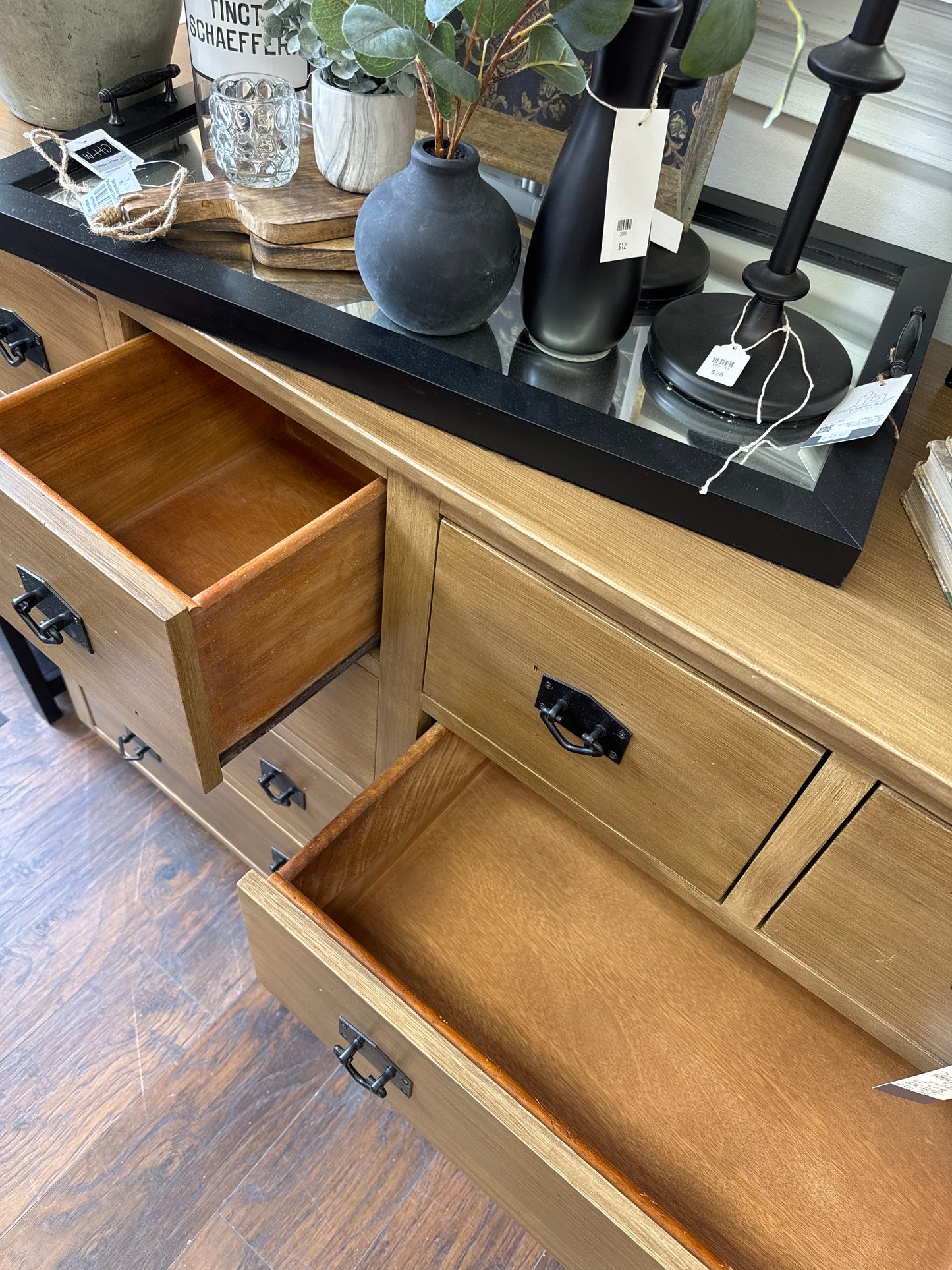 Stanley Long Dresser