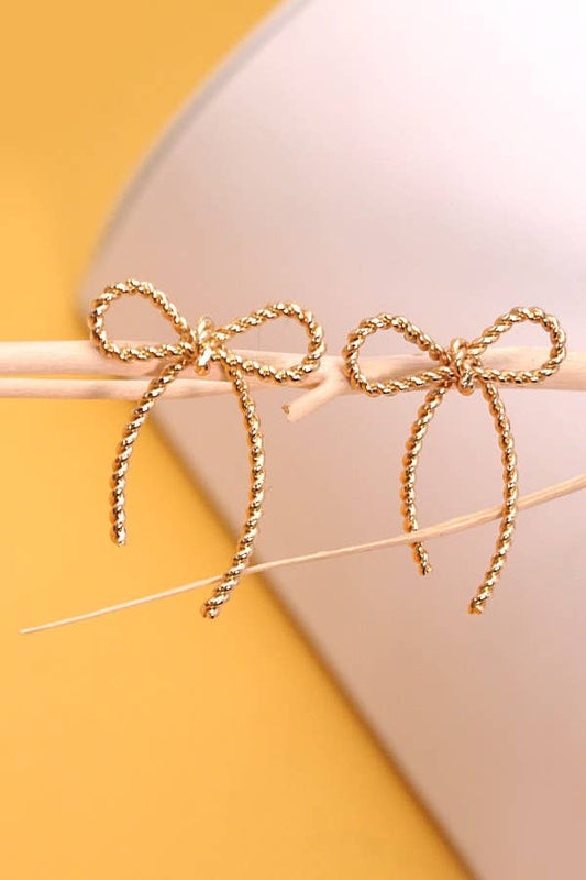 GRACIE ROPE BOW DESIGN STUD EARRINGS