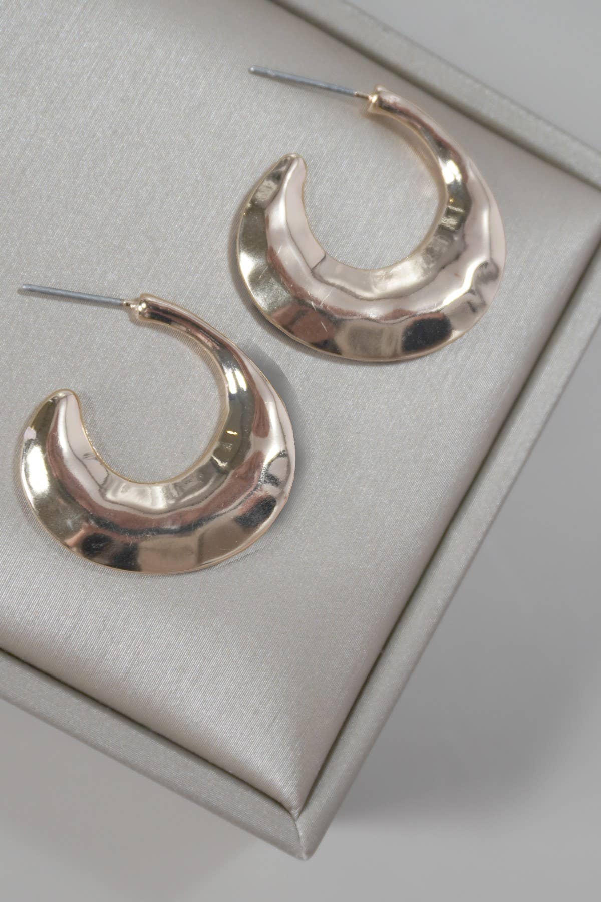Shawnna Hammered Hoop Earrings