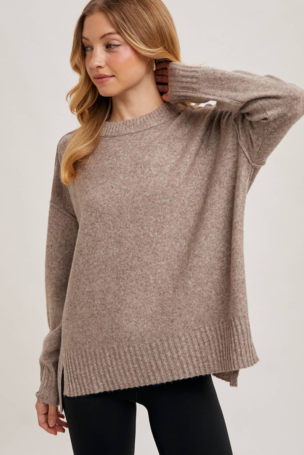 CREW NECK KNIT SWEATER PULLOVER