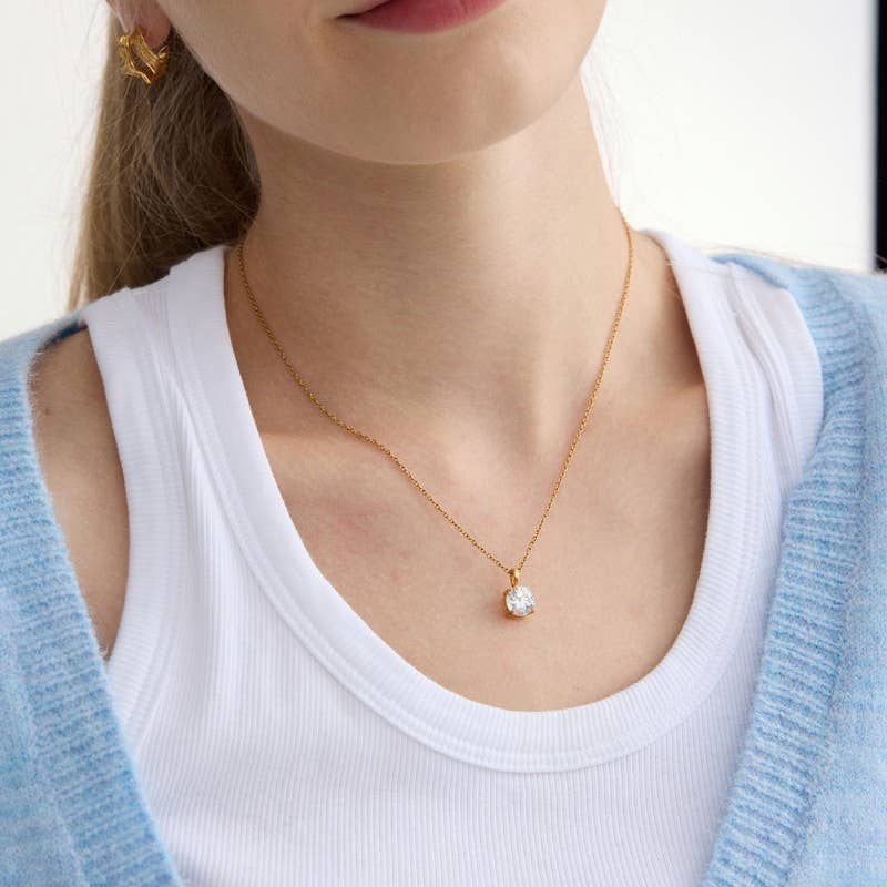 Sarah Round Rhinestone Necklace