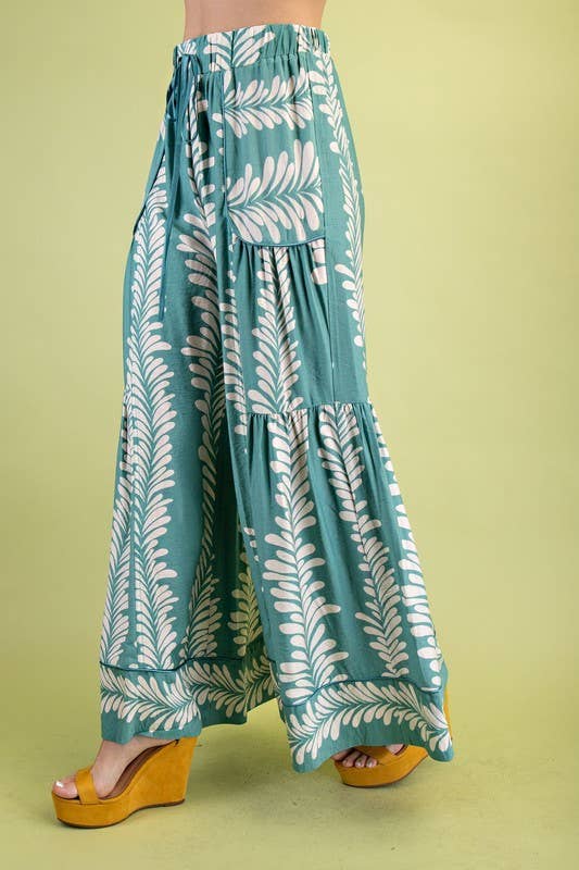 Printed Voluminous Wide Leg Pants