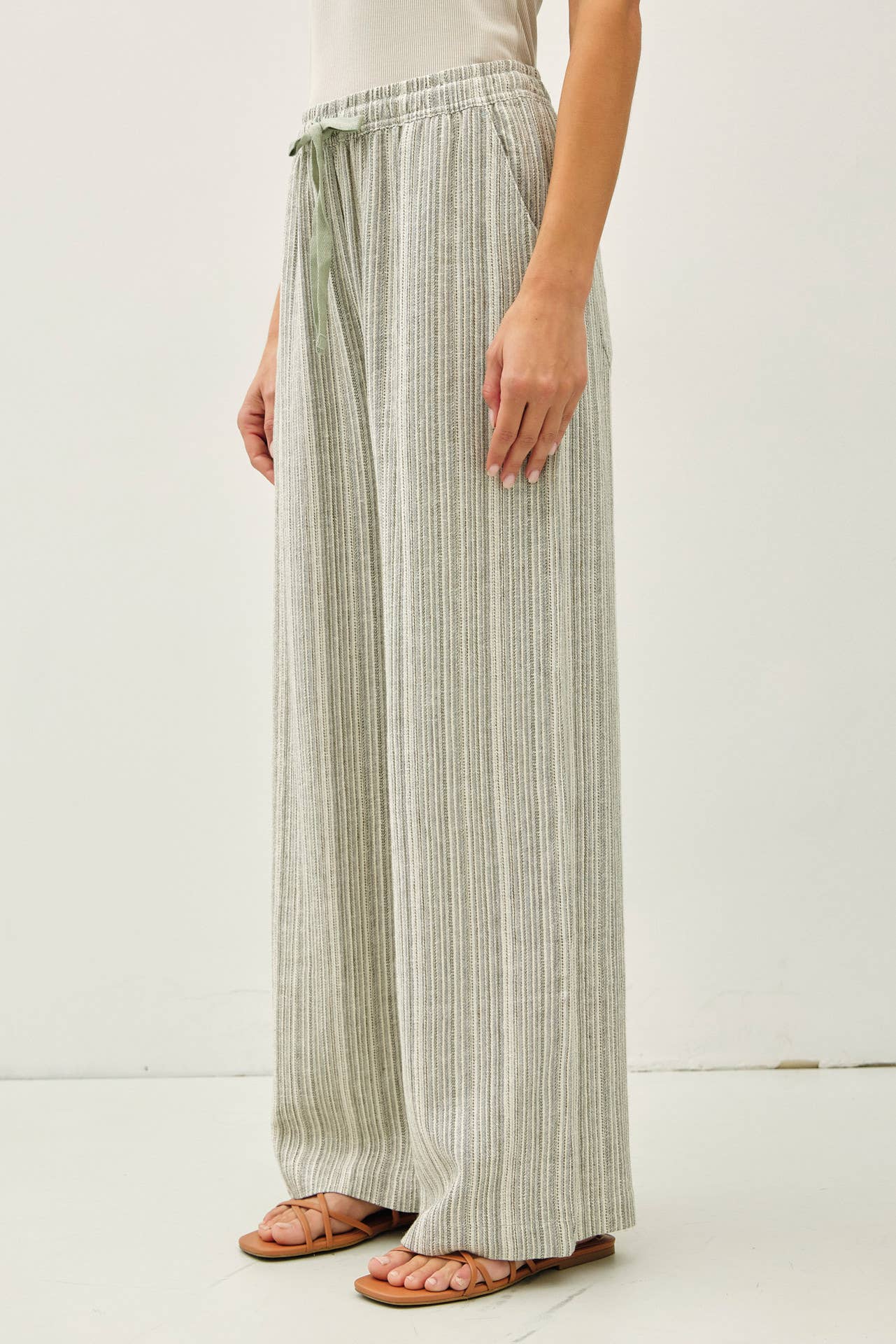 29" INSEAM STRIPED LINEN WIDE LEG PANTS - Whimsical Details - ["flouncy pants","green pants","linen pants","pants","stripe","striped","stripes","sweat pants"]