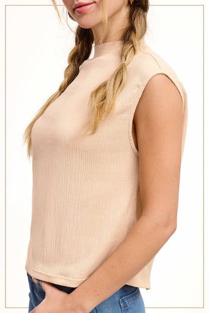 Stretchy Crinkled Fabric Sleeveless Tank Top