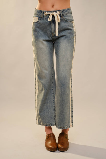 Contrast Panel and Pocket Wide Denim Jeans