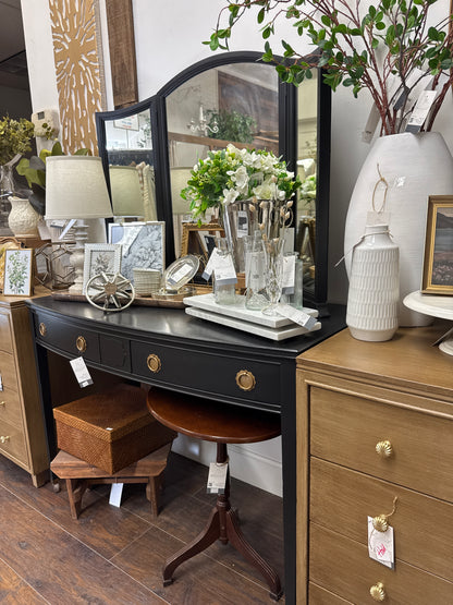 Dean Dressing Table