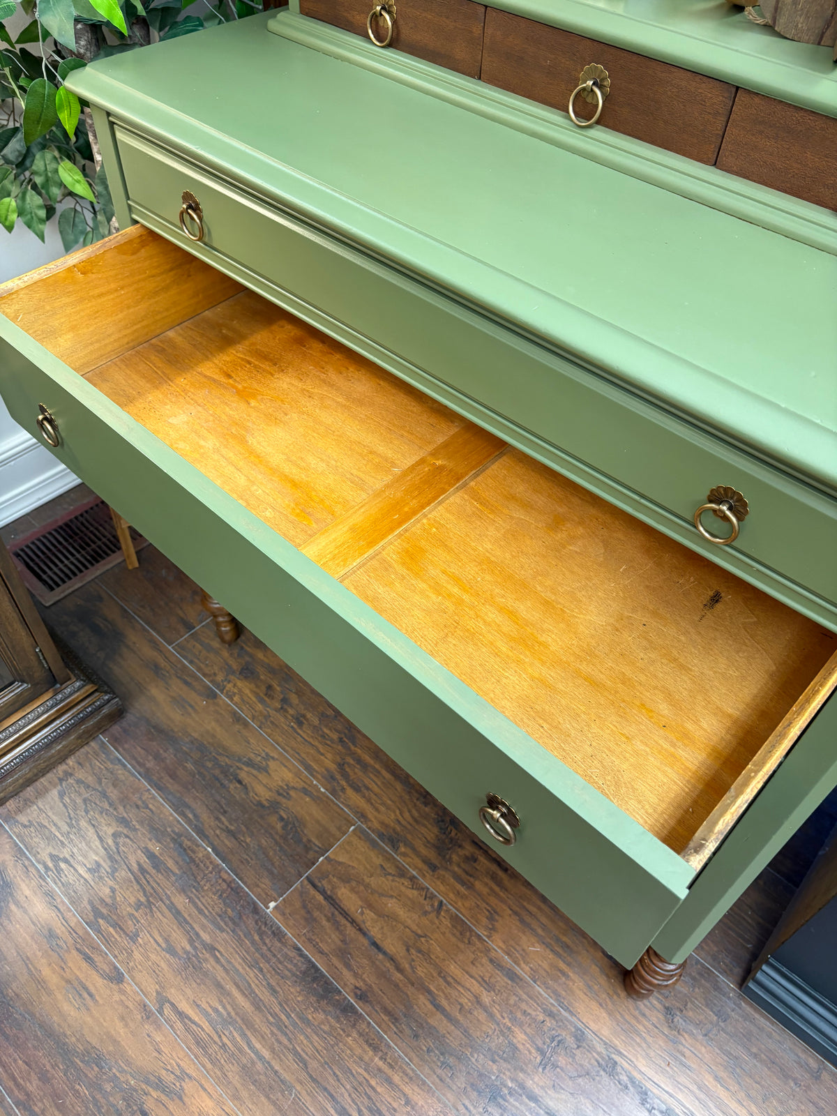 London Tall Vintage Dresser
