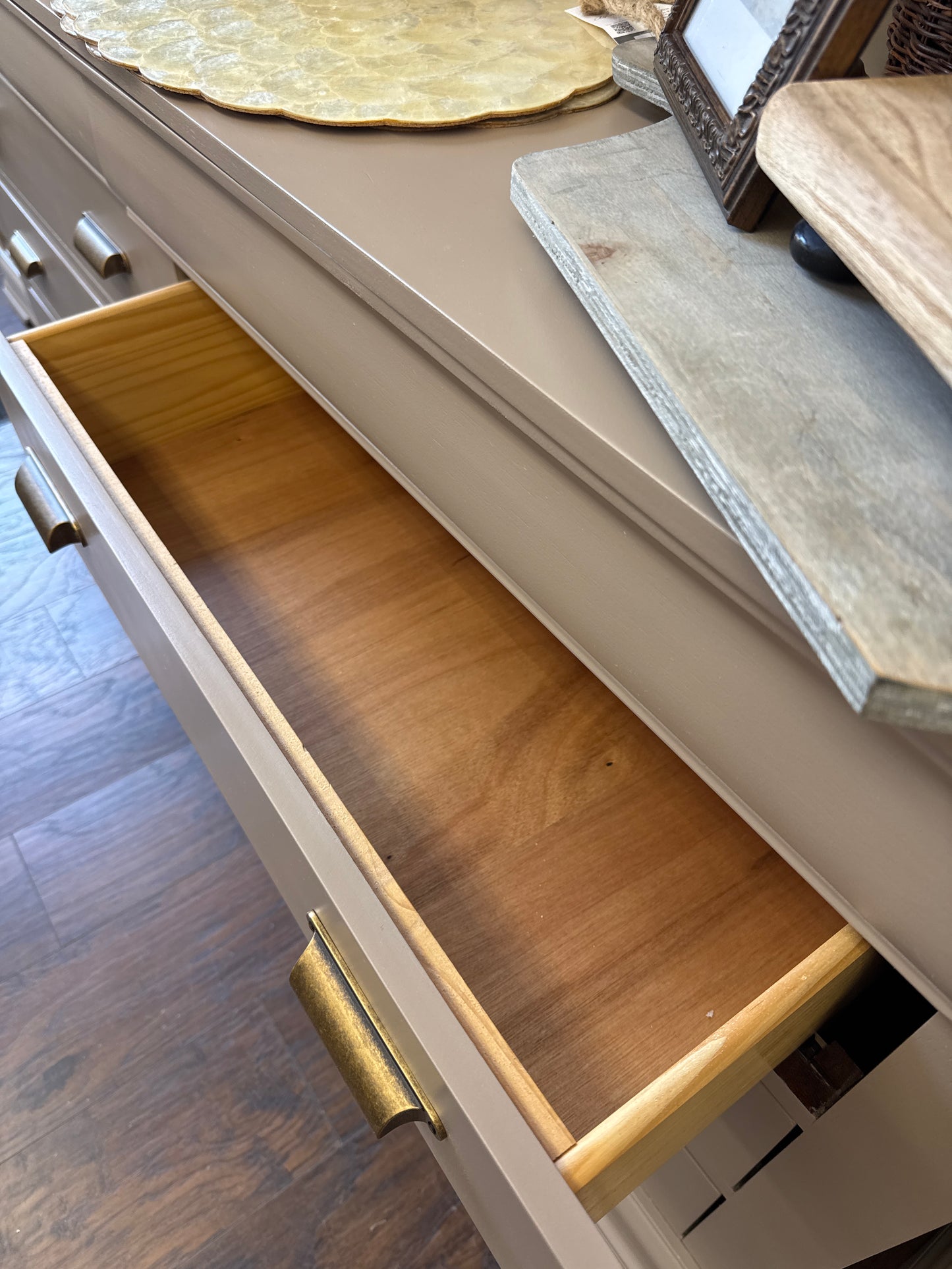 Clay Long Dresser