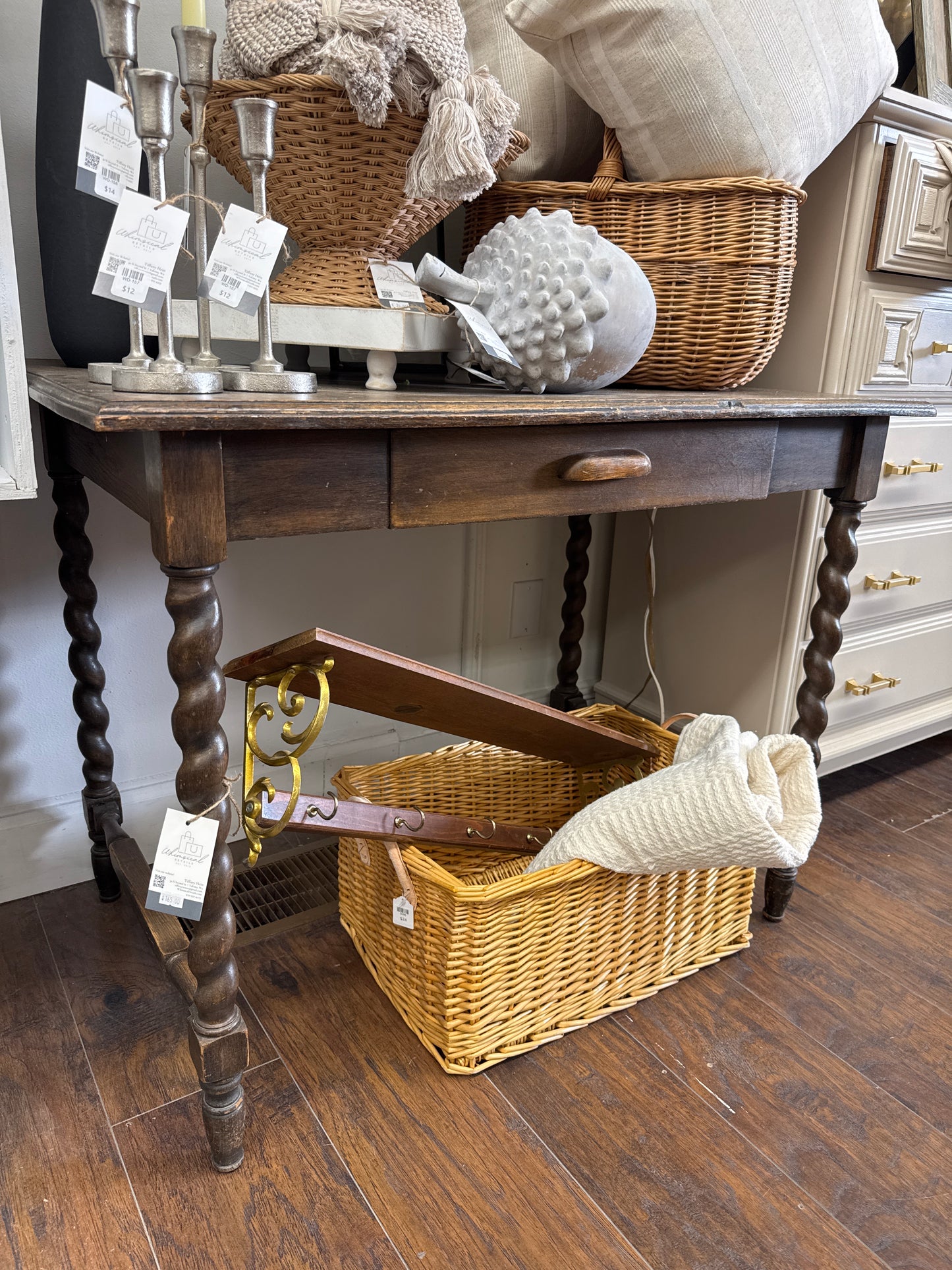 Barley Twist Table