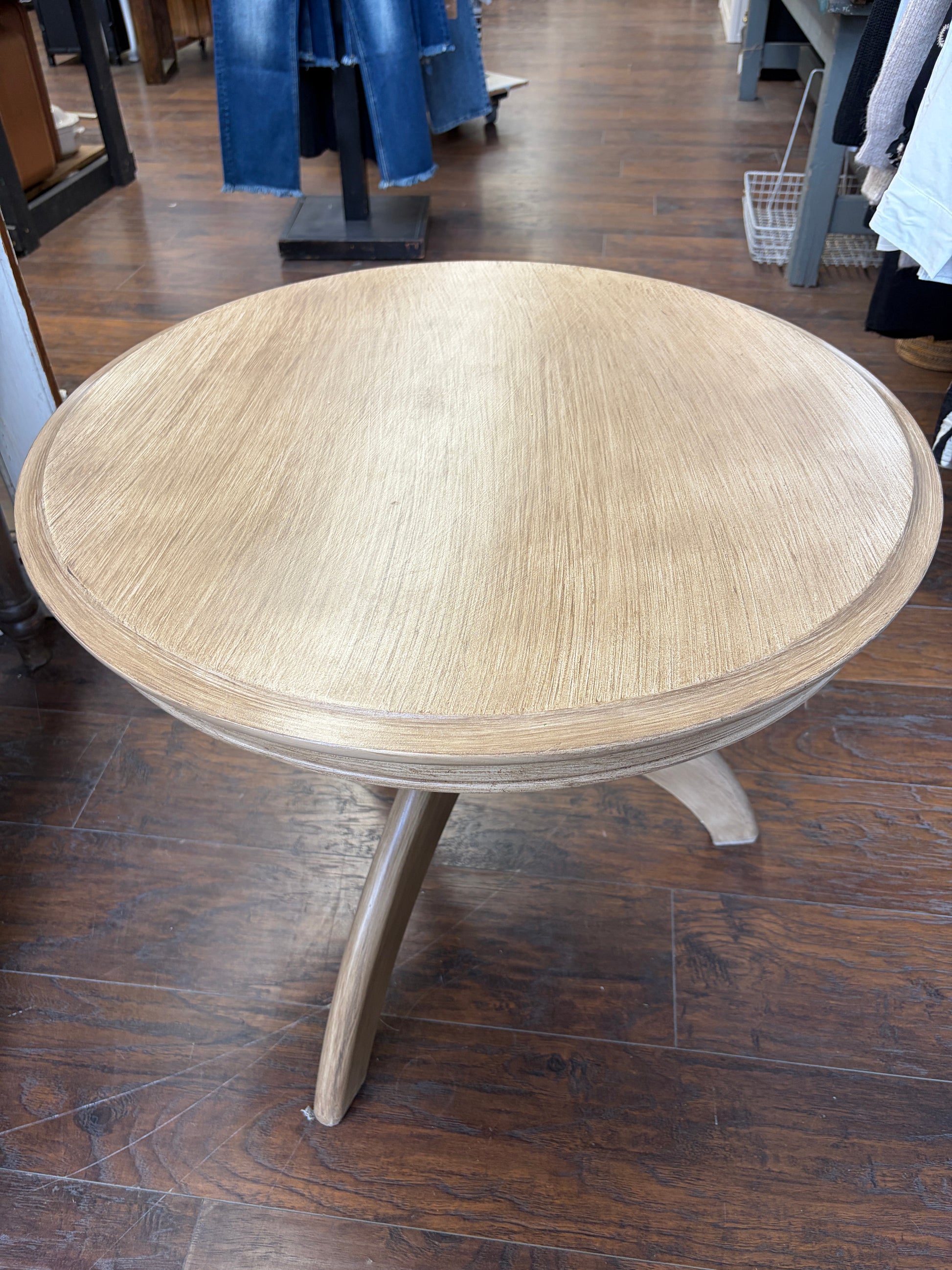 Jeanna Round Table - Whimsical Details - []