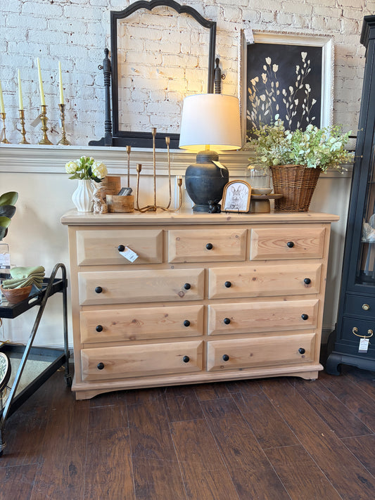 Jeanette Wooden Dresser