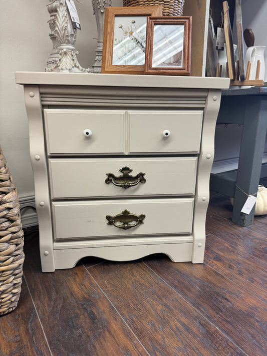 Cora & Rose Nightstands *Set*