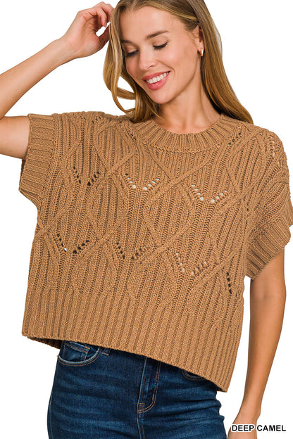 Cable knit short sleeve sweater