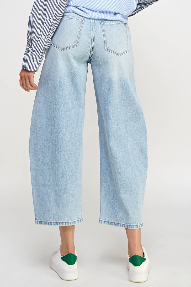 HIGH RISE BAGGY BARREL JEANS - Whimsical Details - ["baggy","barrel jeans","trendy"]